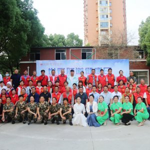 阜陽(yáng)兆岐肛腸醫(yī)院舉辦世界腸道健康日公益活動(dòng)